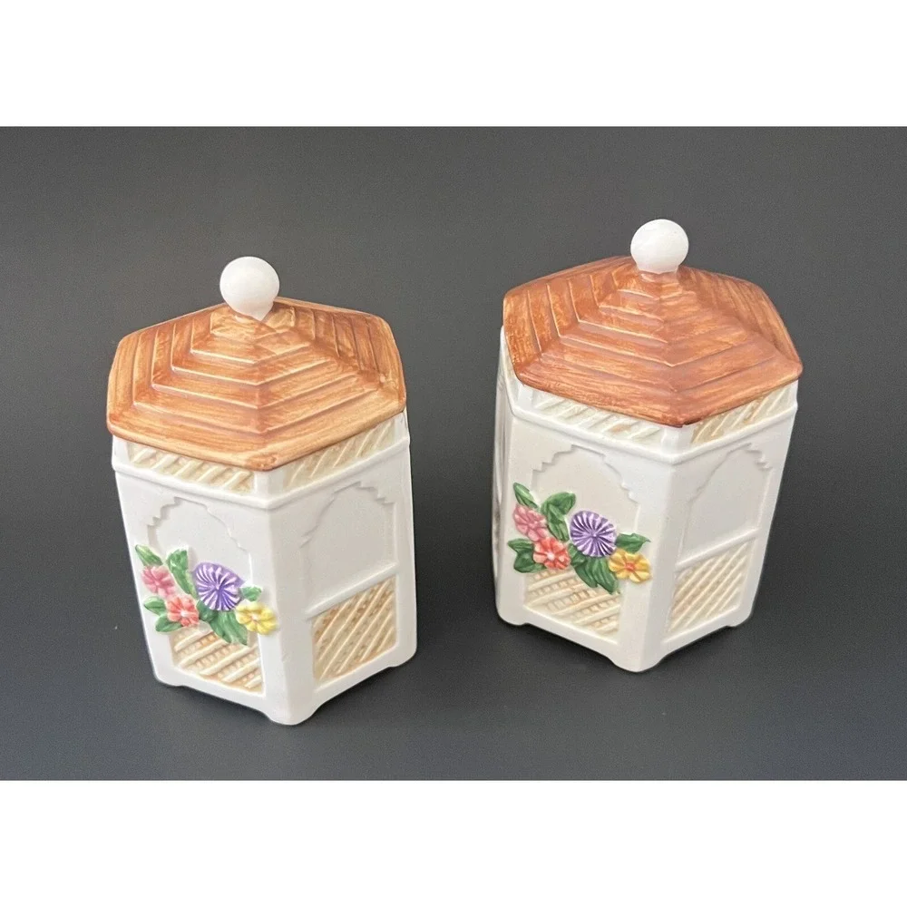Vintage Otagiri Gazebo With‎ Flowers Salt & Pepper Shakers